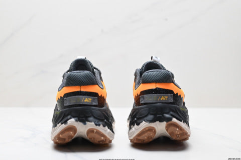 New Balance MTMORLY3 running shoes, shock-absorbing running shoes for men and women, platform shoes with height increase.