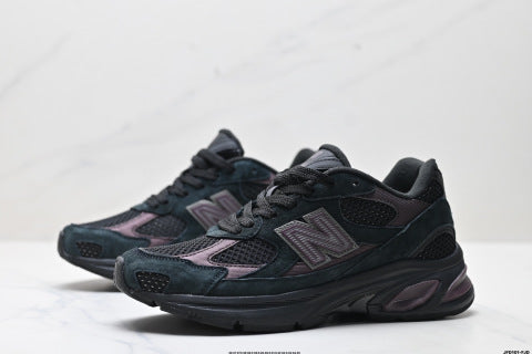 New Balance 2010 series running shoes, breathable mesh cushioning, casual athletic shoes.