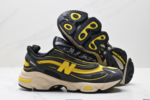 New Balance 1000 series running shoes for men and women: comfortable, slip-resistant, durable, suitable for casual sports.