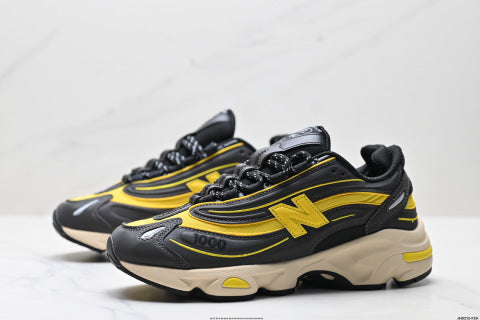 New Balance 1000 series running shoes for men and women: comfortable, slip-resistant, durable, suitable for casual sports.