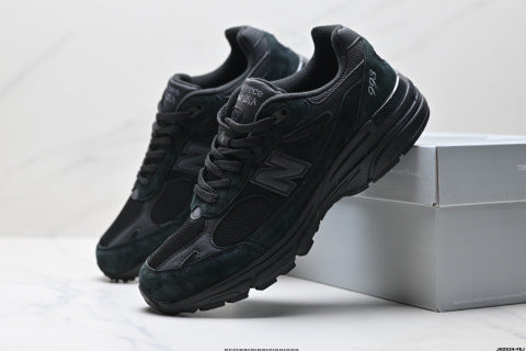 New Balance MR993 series running shoes: classic retro style, versatile for casual and athletic wear.