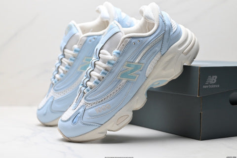 New Balance 1000 series athletic shoes, running shoes, jogging cushioning, comfort.