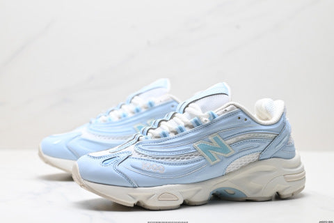 New Balance 1000 series athletic shoes, running shoes, jogging cushioning, comfort.