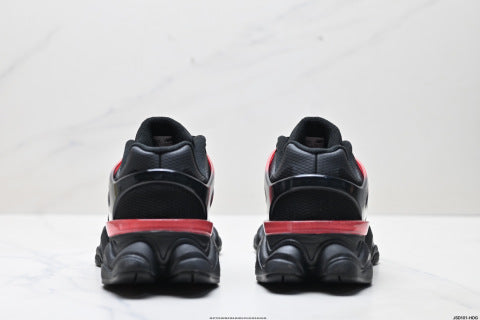 New Balance 9060 series athletic shoes, running shoes, men's and women's shoes, breathable, cushioned, comfortable, and slip-resistant.
