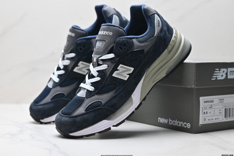 New Balance NB 992 series athletic shoes: classic, comfortable, slip-resistant, and versatile for casual running.