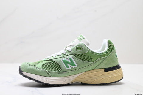 New Balance MR993 Sneakers: Classic Casual, Versatile Dad Shoes