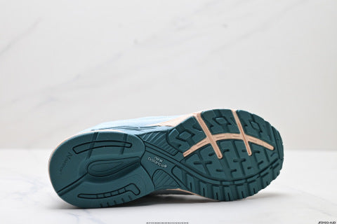 New Balance MR993 running shoes, athletic shoes, men's and women's shoes, classic casual, versatile.