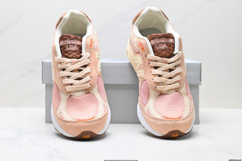 New Balance NB 990 series athletic shoes, breathable mesh, low-top, casual running shoes.