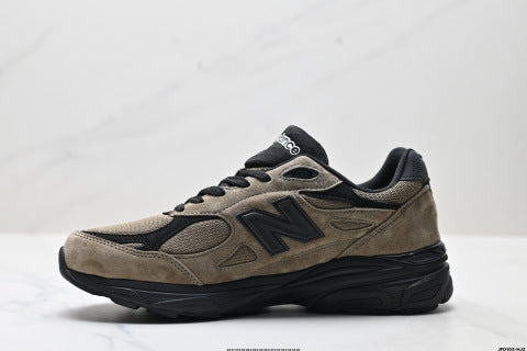 New Balance NB 990 series running shoes, athletic shoes, breathable mesh upper, casual wear.