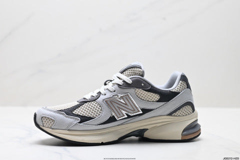 New Balance 2010 series athletic shoes, chunky style, breathable mesh fabric, suitable for running and casual wear.