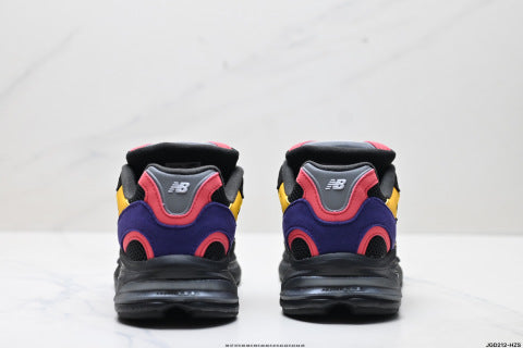 New Balance 2010 Series Sneakers, Dad Style, Mesh Running & Casual Wear