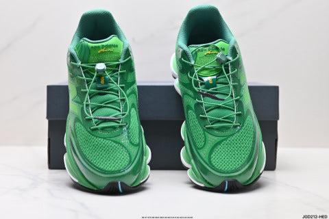 New Balance M2000 series athletic shoes: stylish, versatile, shock-absorbing, slip-resistant, and durable low-top running shoes.