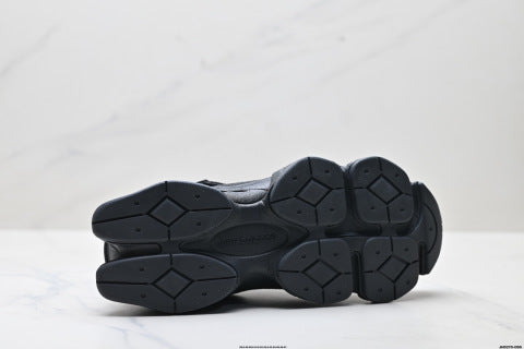 New Balance 8040 "Navy" Casual Shoes: Shock-absorbing, slip-resistant, wear-resistant, and breathable.