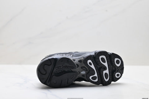 New Balance 1000 series athletic shoes: comfortable, slip-resistant, low-top, chunky style, casual running shoes.