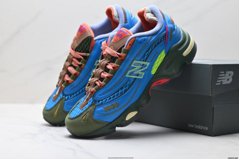 New Balance 1000 series running shoes, athletic shoes, comfortable, non-slip, low-top casual style.