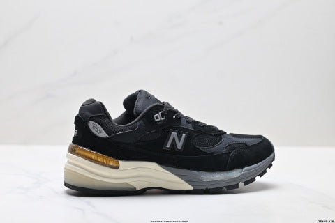 New Balance 992 series running shoes, classic casual sports shoes, versatile chunky sneakers.