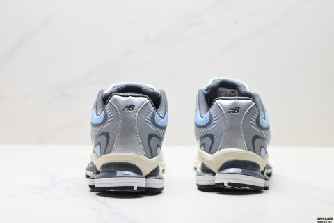 New Balance 2000 series athletic shoes: stylish, versatile, shock-absorbing, slip-resistant, and durable low-top running shoes.