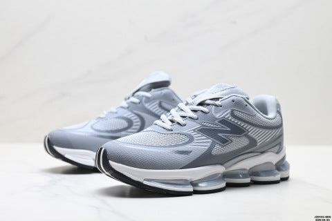 New Balance 2000 series running shoes, athletic shoes, stylish and versatile, shock-absorbing, slip-resistant and durable.