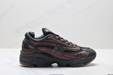 New Balance 1000 series athletic shoes, running shoes, slip-resistant, durable, breathable, casual shoes.