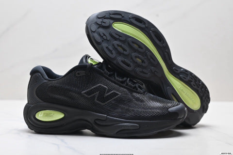 New Balande AC Runner series running shoes: comfortable fit, mesh cushioning.