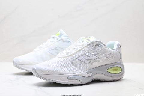 New Balande AC Runner series running shoes: comfortable fit, mesh cushioning.