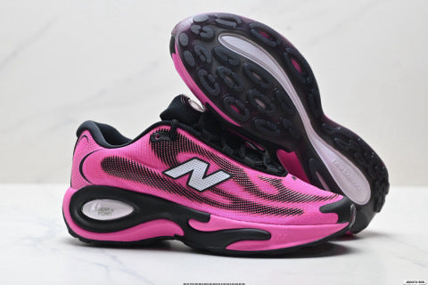New Balande AC Runner series running shoes: comfortable fit, mesh cushioning, and slip-resistant.
