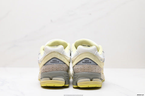 AURALEE New Balance M2002RA1 Collaboration Series Sneakers, Low-top Dad Style Casual Running Shoes