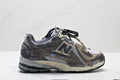 New Balance 1906A Sneakers, Custom Design, Low-top Running Shoes with Cushioning for Jogging
