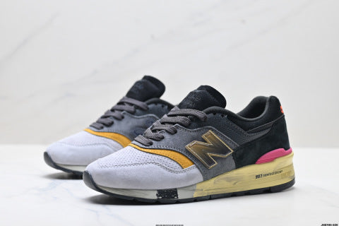 New Balance 997 series men's athletic shoes, cushioned and durable running shoes