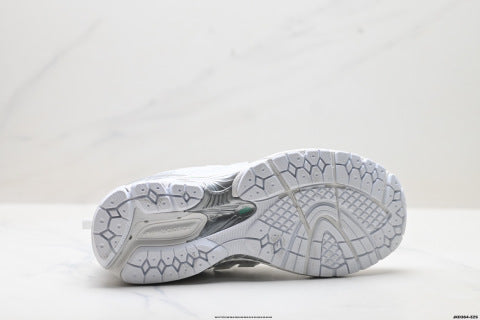 New Balance M1906 series athletic shoes, men's and women's shoes, breathable and lightweight.