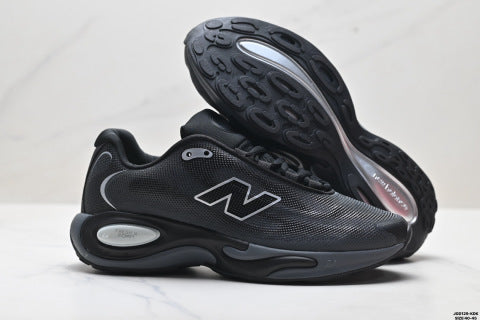 New Balande AC Runner series running shoes: comfortable fit, mesh cushioning athletic shoes.