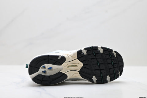 New Balance MR530 Sneakers, Men's and Women's Running Shoes, Breathable and Cushioned Trendy Shoes