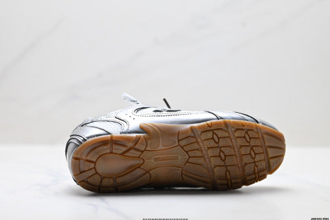 MiuMiu x New Balance 530 SL series sneakers, low-top classic casual running shoes.